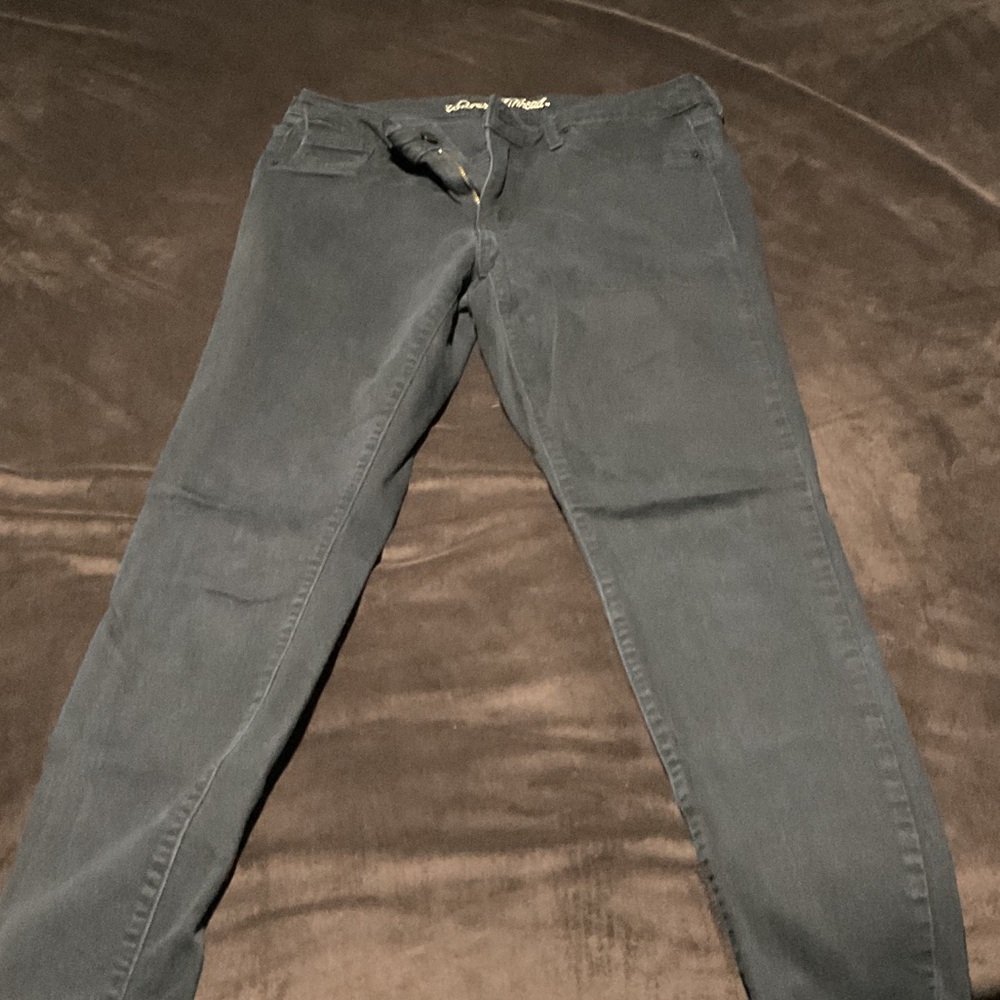 Universal Thread Charcoal Skinny Jeans